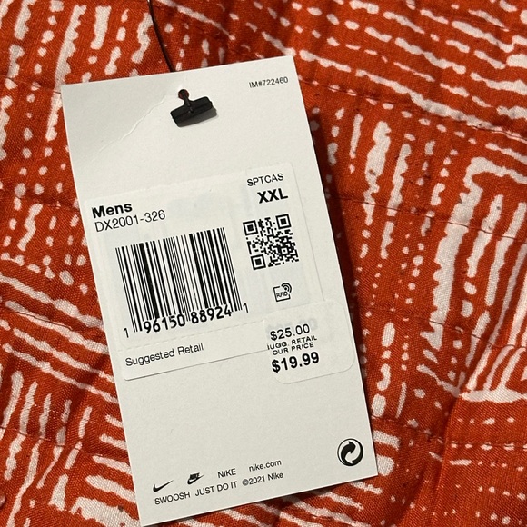 Nike Men Tee - Picture 4 of 4